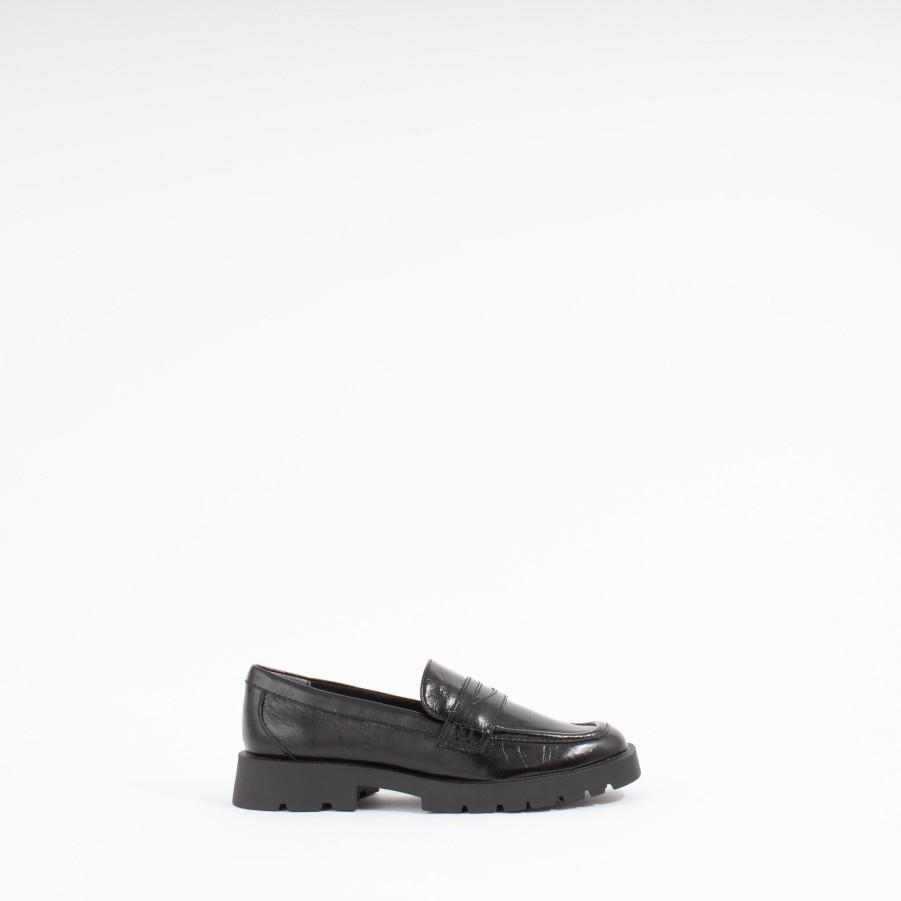 Loafers DOLCE VITA | Elias | Onyx Crinkle Pat