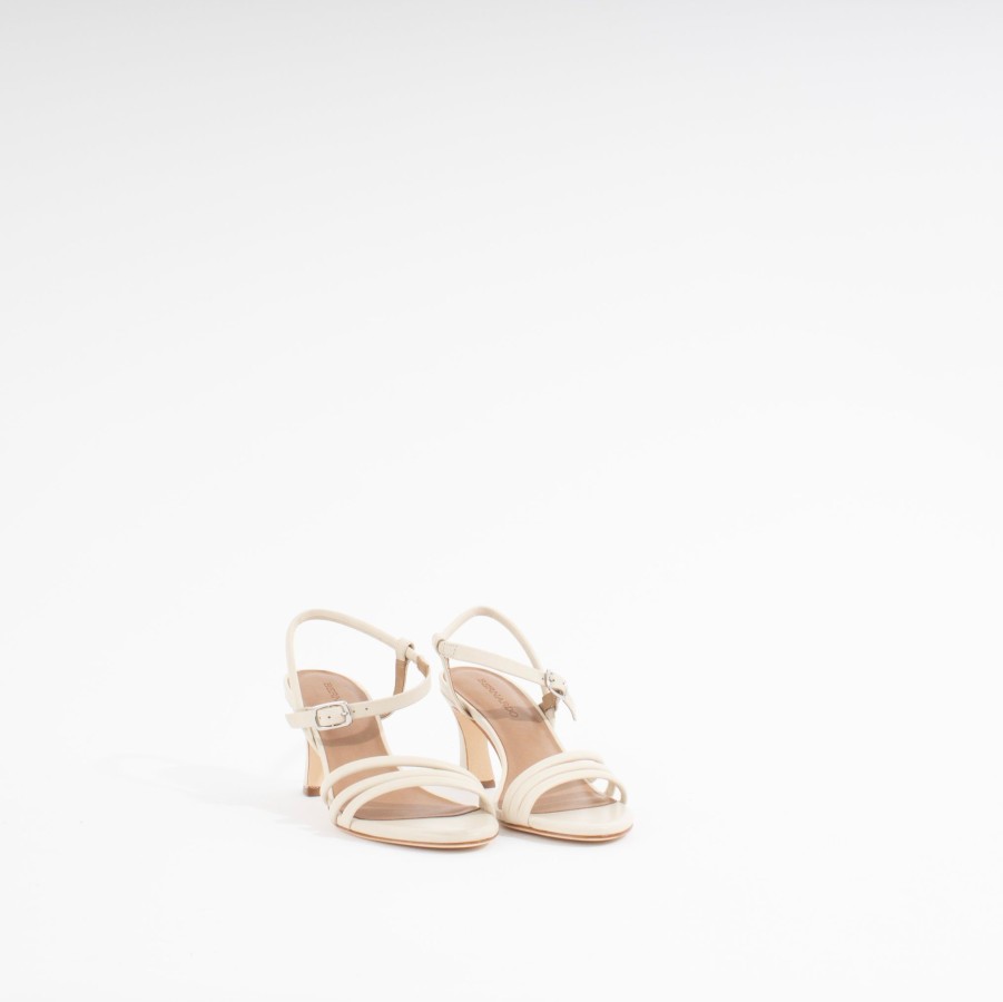 Heels BERNARDO | Noor | Eggshell