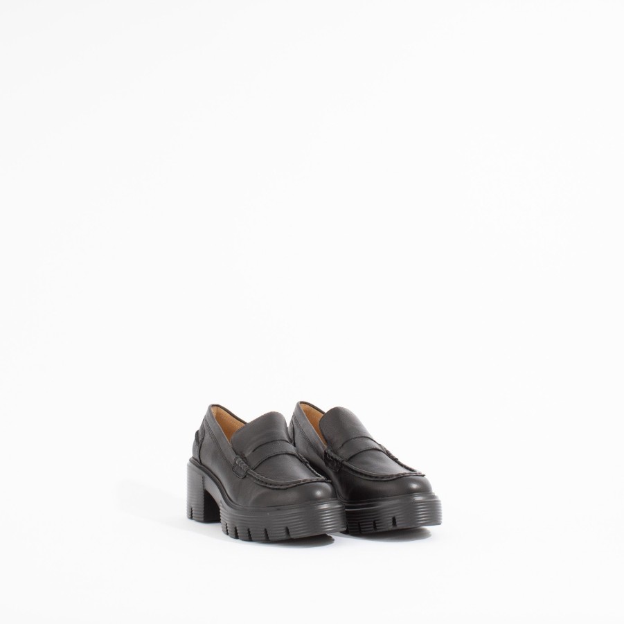 Loafers SILENT D | Silvia | Black