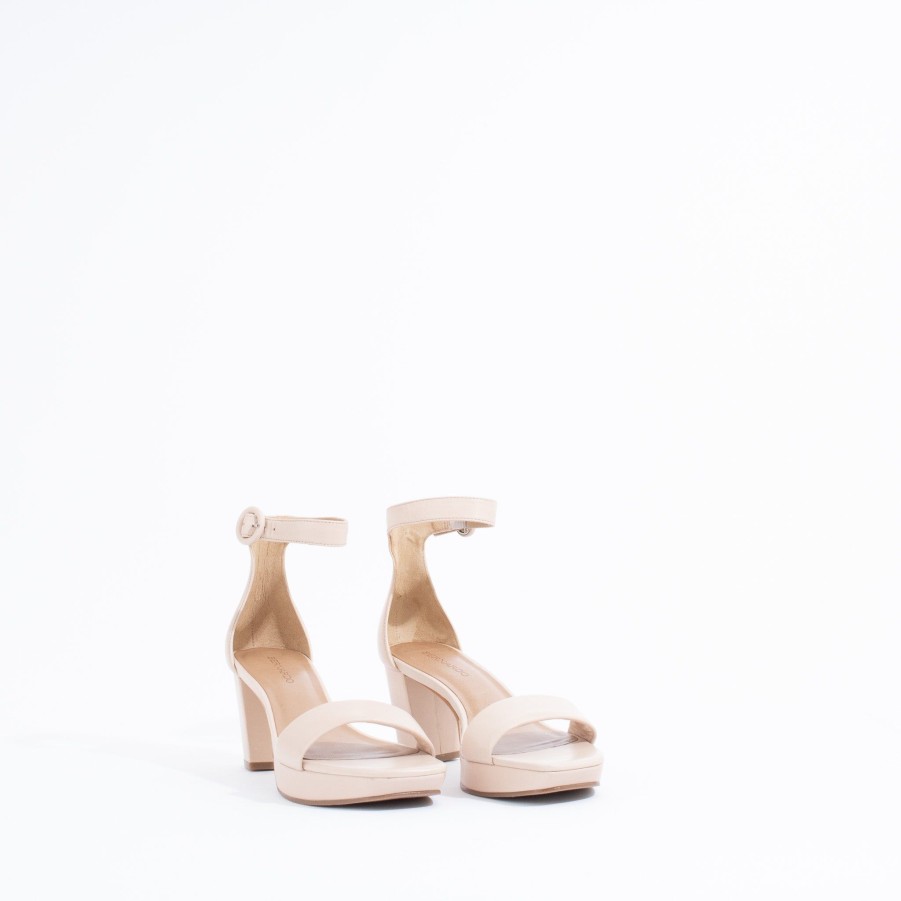 Sandals BERNARDO | Carla | Blush