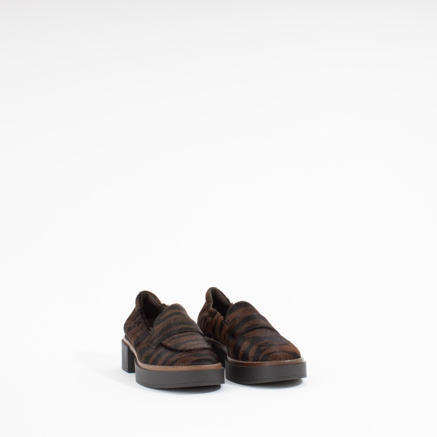 Loafers SOFTWAVES | 8.89.01 | Tiger