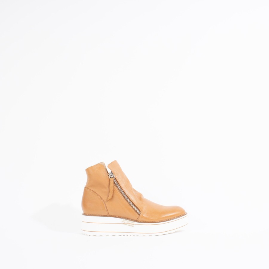 Boots & Booties SILENT D | Nene | Tan/White