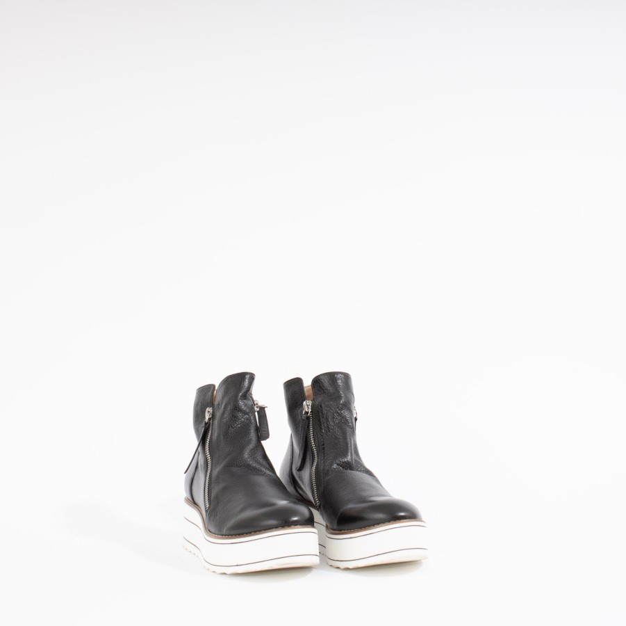 Boots & Booties SILENT D | Nene | Black/White