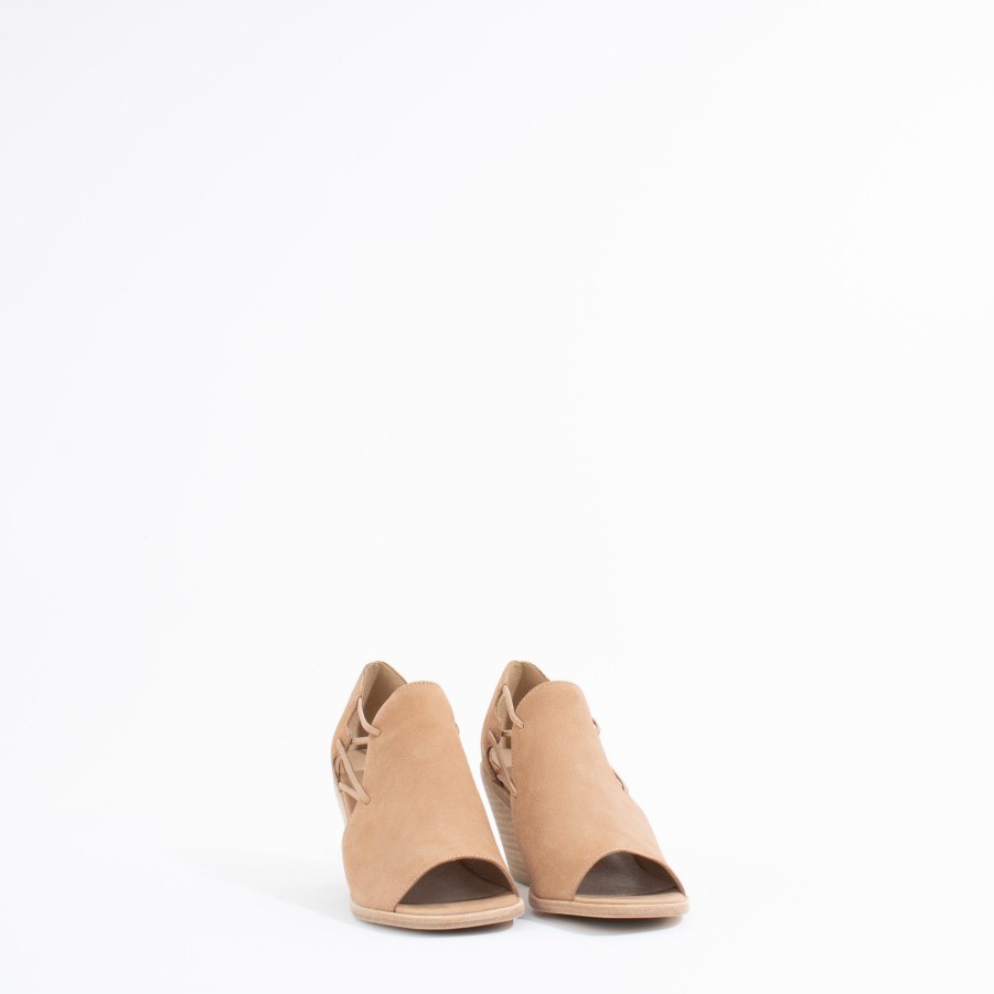 Heels EILEEN FISHER | Alfie | Honey