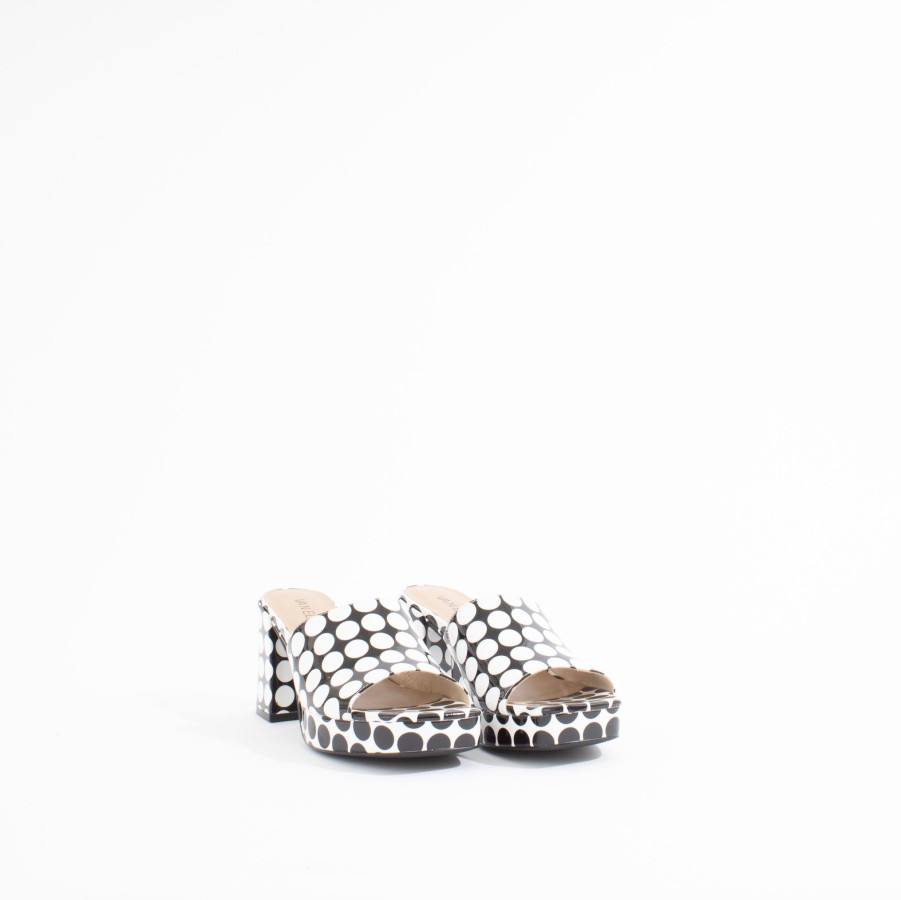 Pumps VANELI | Moyra | Black/White Big Dots