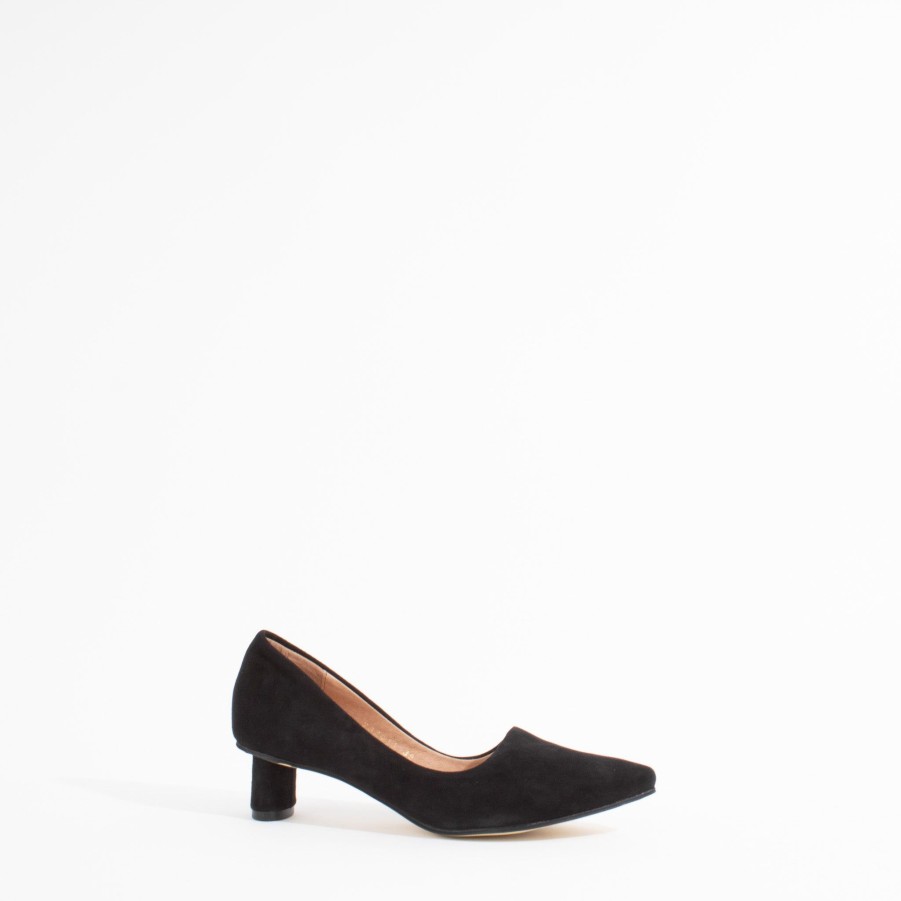 Evening ALL BLACK | Oval Kitten Pump | Black