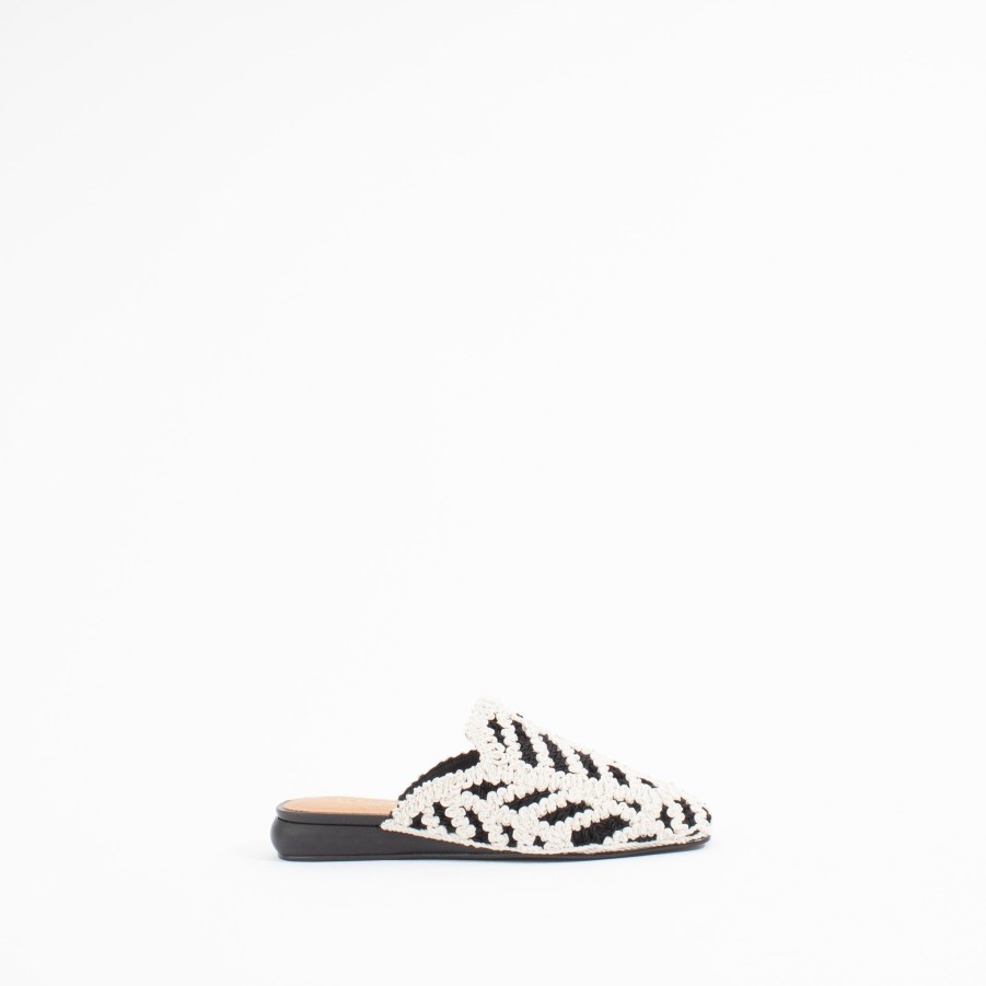 Loafers CECELIA | Nelly | Blk/Wht